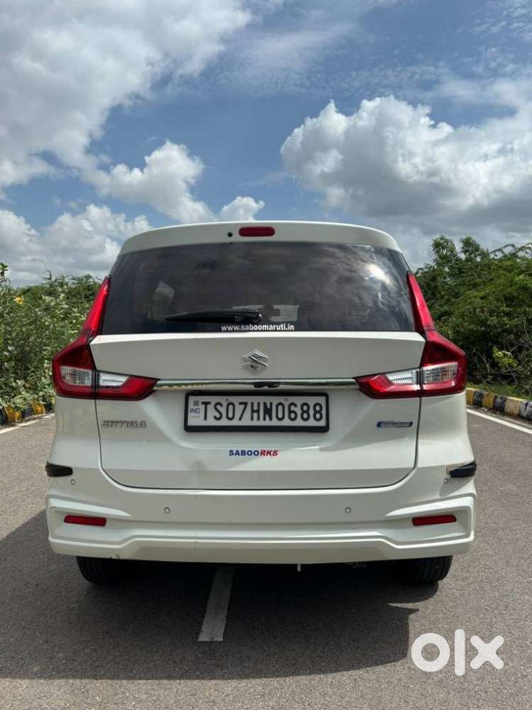 Maruti Suzuki Ertiga Zxi Shvs, 2020, Petrol
