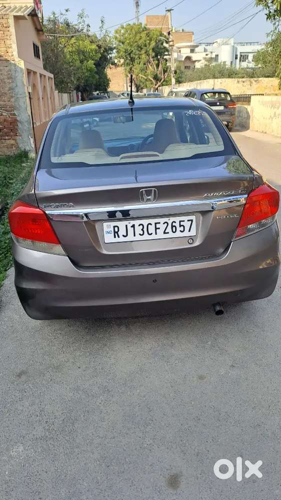 Honda Amaze 2015 Diesel 76000 Km Driven