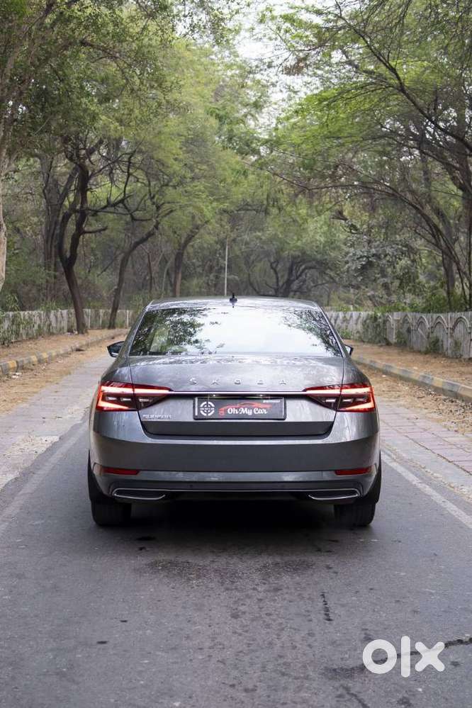 Skoda Superb Laurin And Klement 1.8, 2023, Petrol