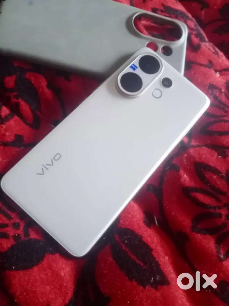 Vivo v60 256