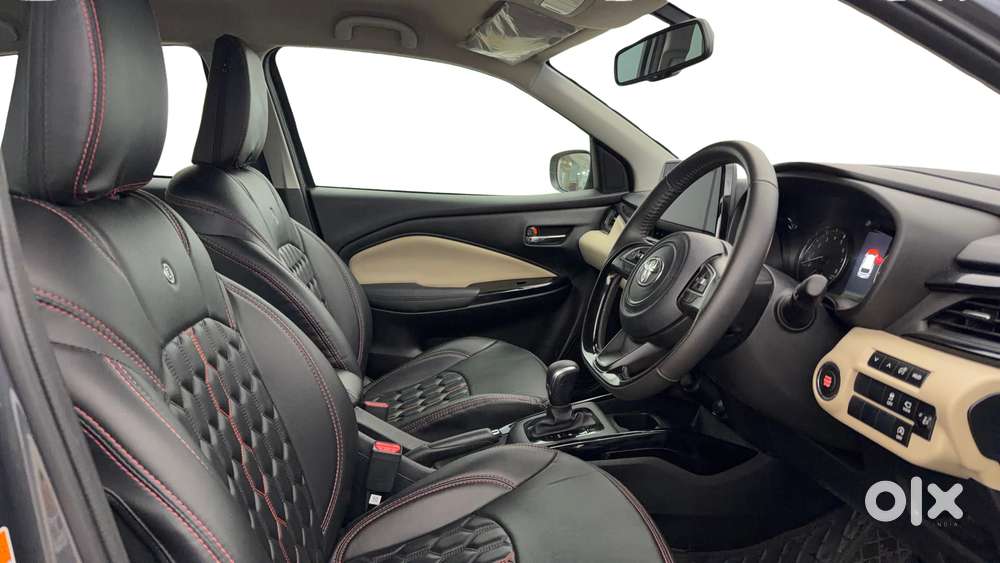 Toyota Glanza 1.2 V Amt, 2025, Petrol