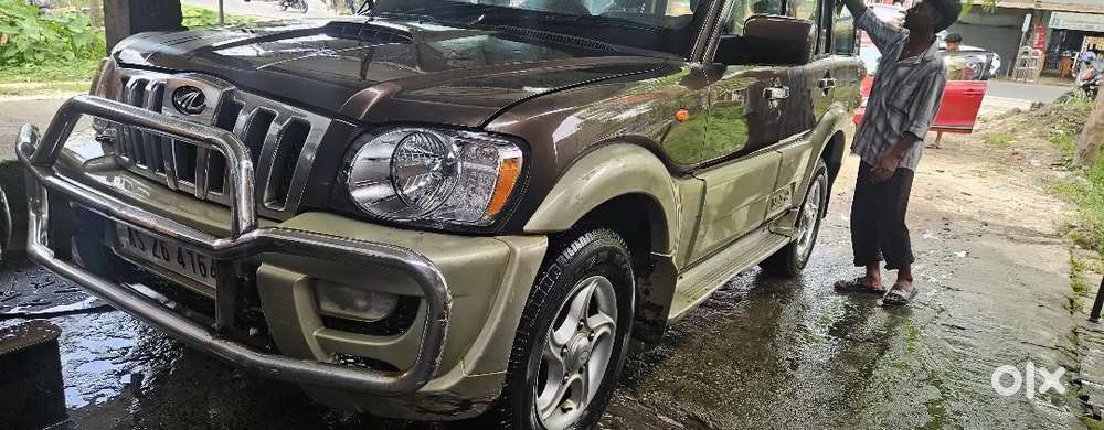 Mahindra Scorpio Classic 2011