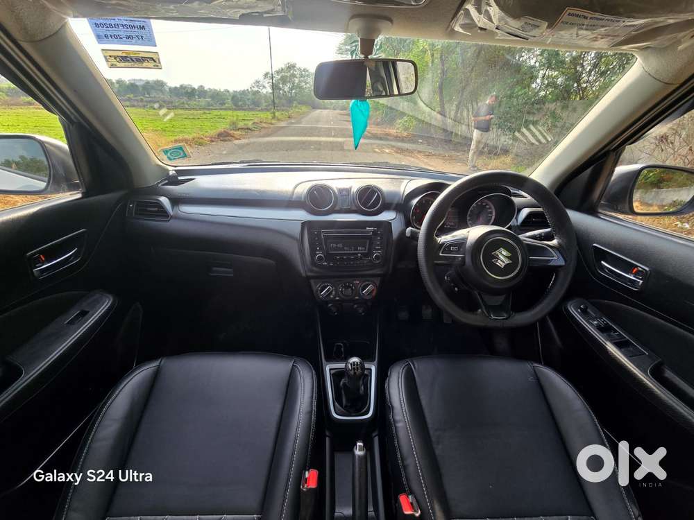 Maruti Suzuki Swift Vxi + Manual, 2019, Petrol