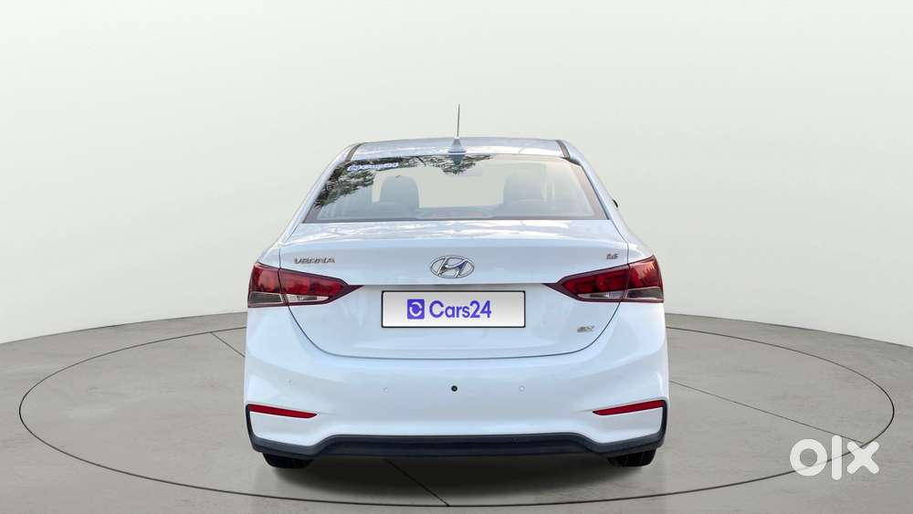 Hyundai Verna 1.6 Vtvt Sx, 2018, Petrol