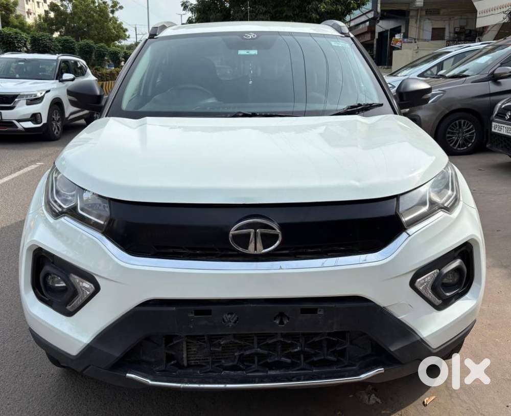 Tata Nexon 1.2 Revotron Xm (s), 2022, Diesel