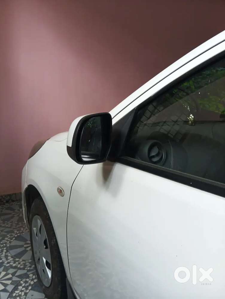 Nissan Sunny Xl Petrol 2013 Price Negotiable