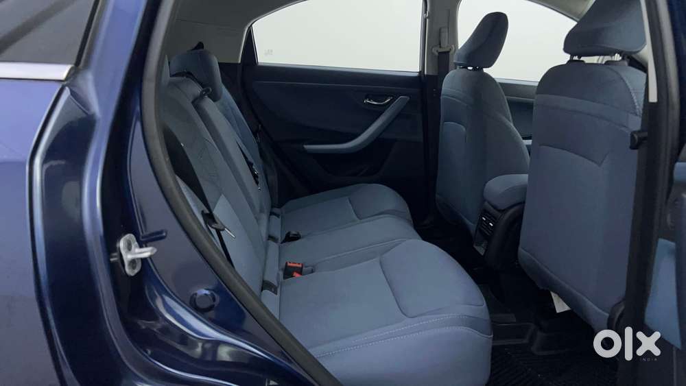 Tata Curvv Creative Plus S 1.2 Revotron Petrol 7dca, 2025, Petrol