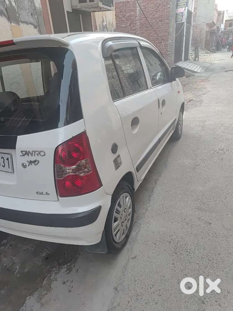 Hyundai New Santro 2012