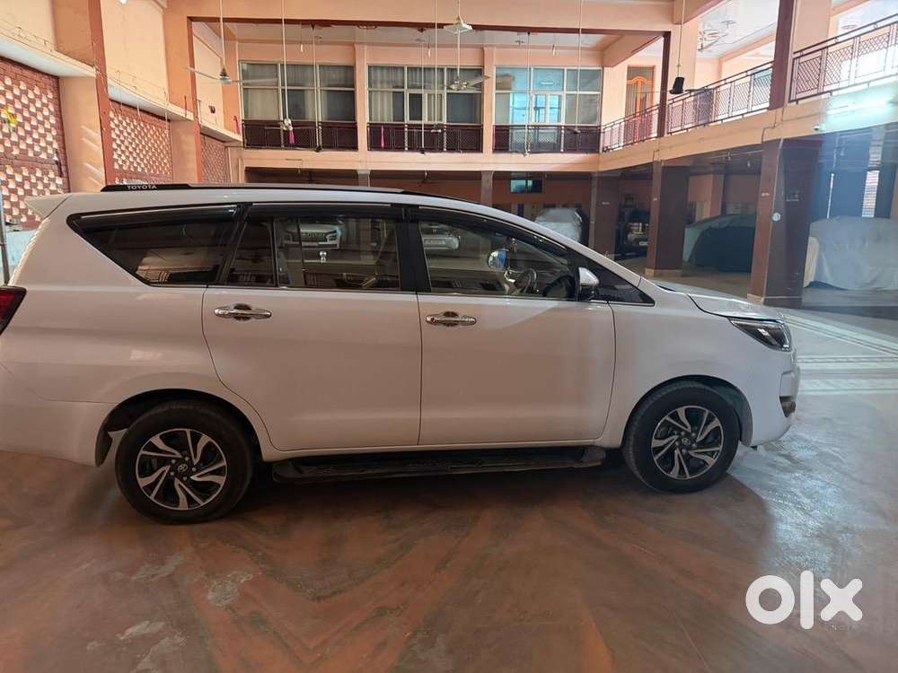Toyota Innova Crysta 2024 Diesel Well Maintained