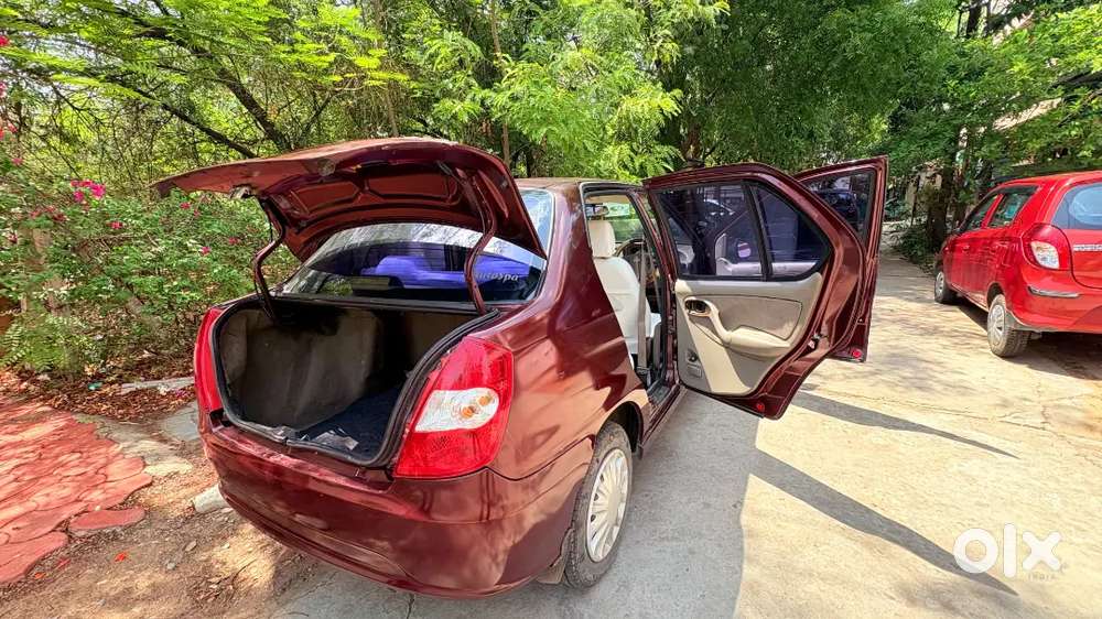 Tata Indigo Petrol- First Party, Almost New Condition, Dr Family Car*