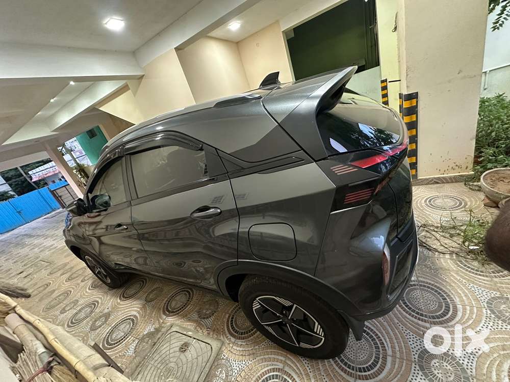 Tata Nexon Petrol 2024