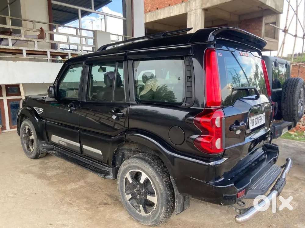 Mahindra Scorpio Classic 2022 Diesel 108000 Km Driven