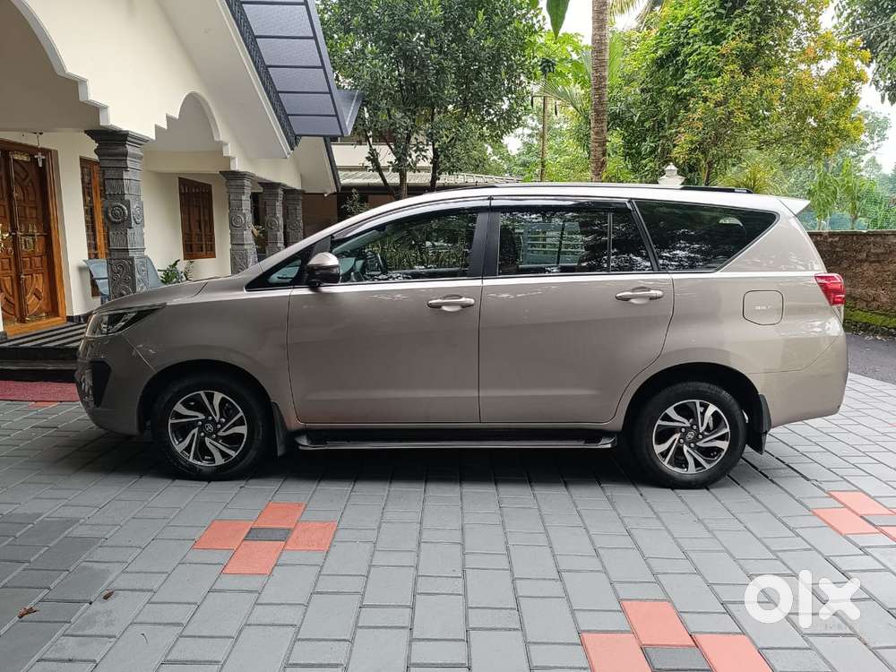 Toyota Innova Crysta, 2022, Diesel
