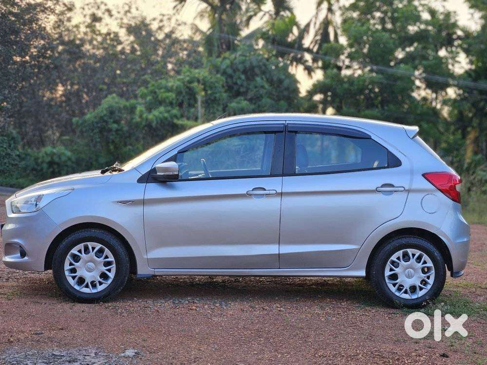 Ford Figo 1.2p Trend Mt, 2016, Petrol