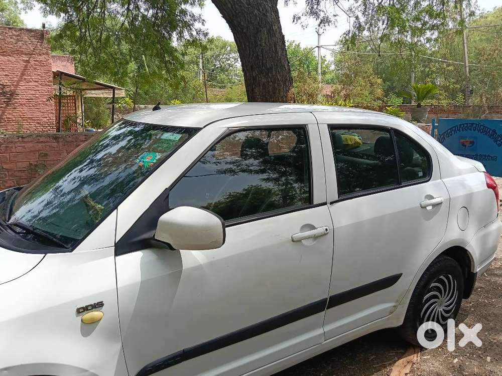 Well Maintained. Serviced Recently. All Original. New Tyres.