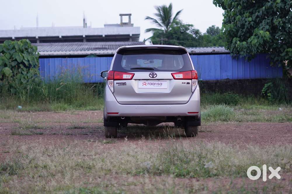 Toyota Innova Crysta 2.8 Z, 2016, Diesel