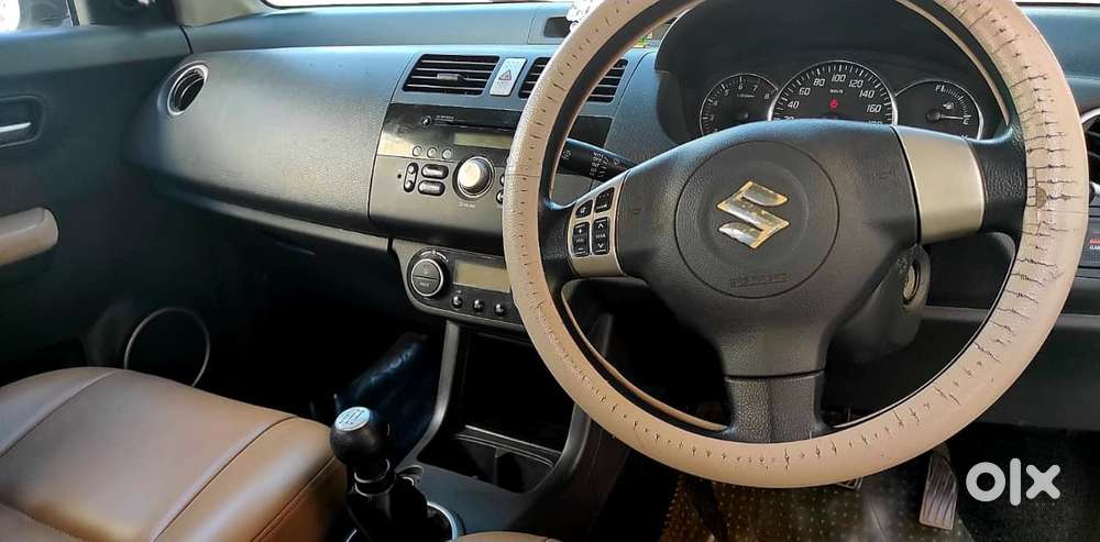 Maruti Suzuki Swift Dzire, 2011, Petrol