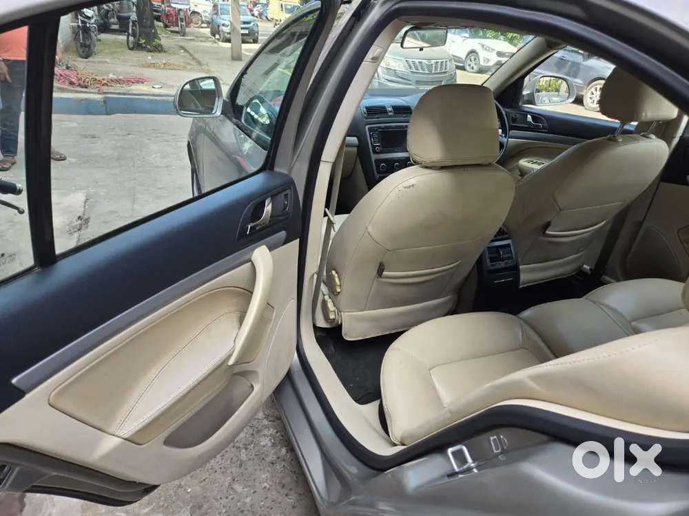 Skoda Laura 2012 Diesel Good Condition