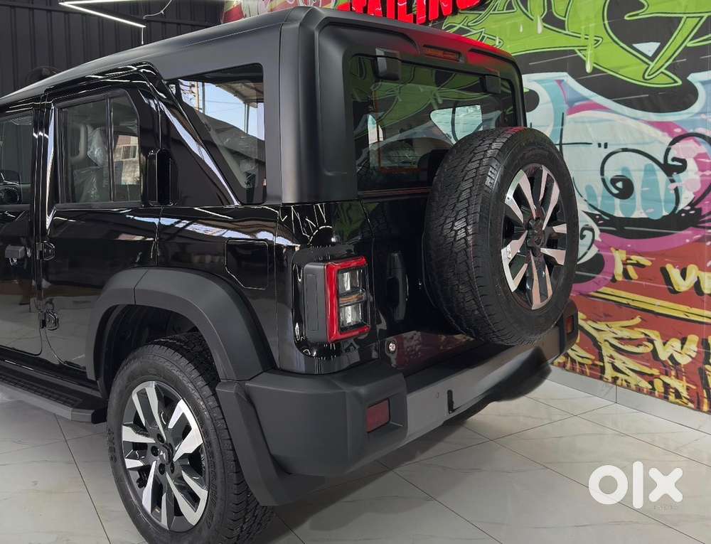 Mahindra Thar Roxx 2025