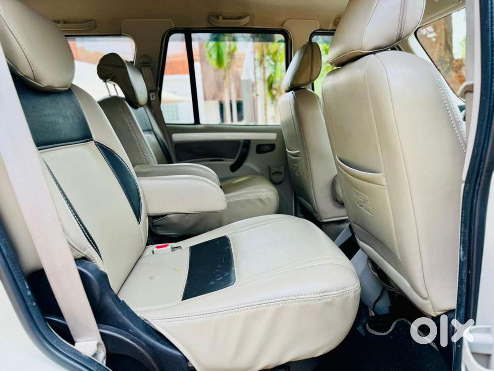 Mahindra Scorpio S10 7 Seater, 2015, Diesel