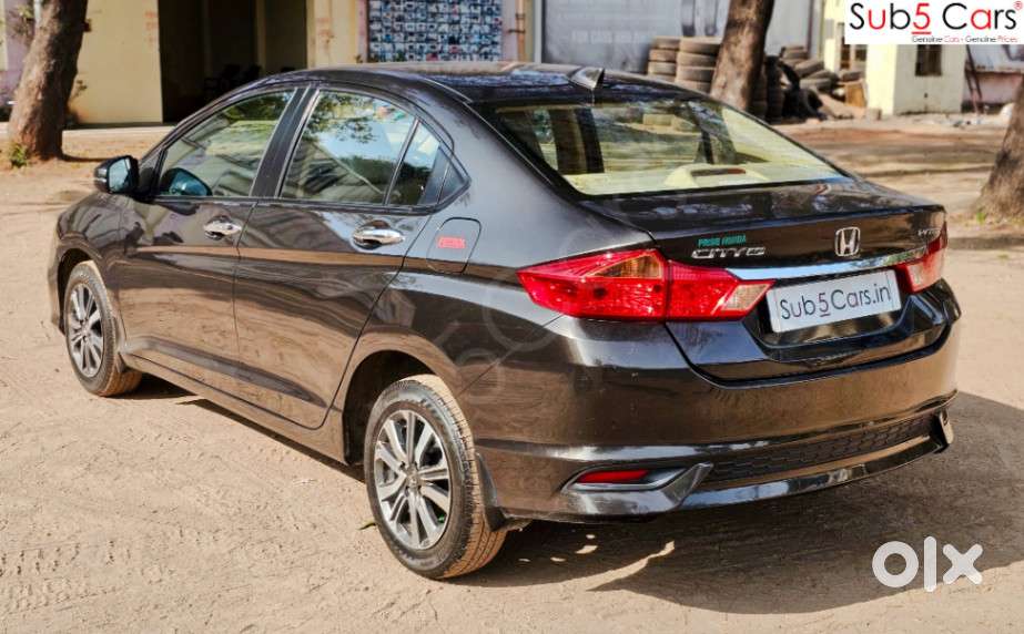 Honda City 1.5 V 4th Gen I-vtec Mt, 2017, Petrol