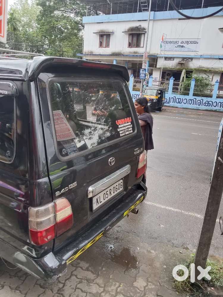 Toyota Qualis 2004