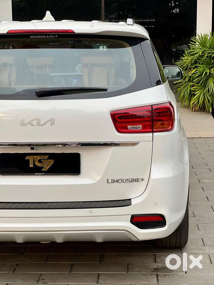 Kia Carnival Limousine Plus 7 Str, 2022, Diesel