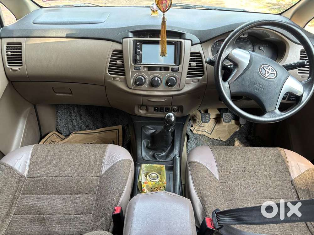 Toyota Innova 2.5 G (diesel) 7 Seater, 2015, Diesel