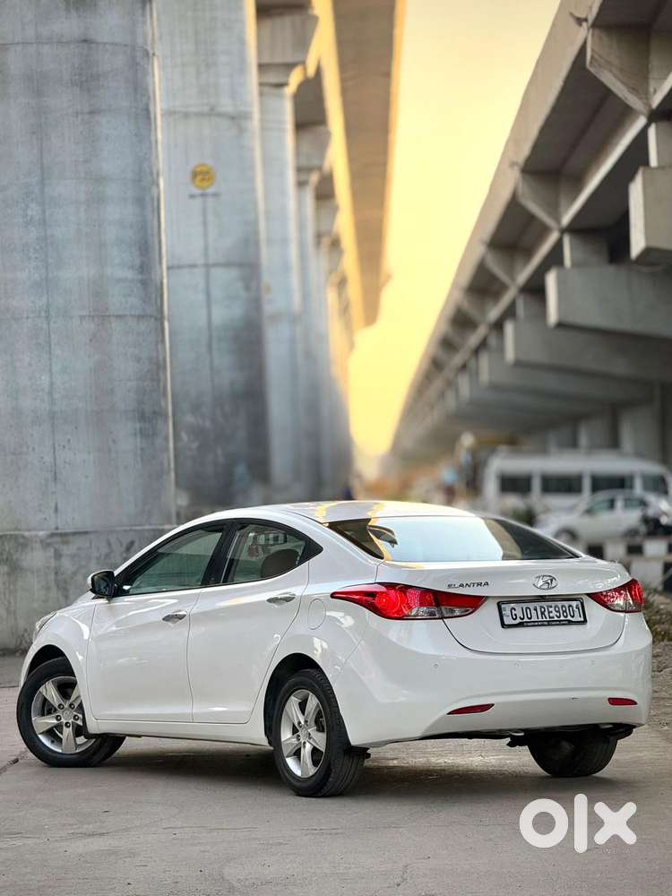Hyundai Elantra 1.6 S, 2014, Diesel