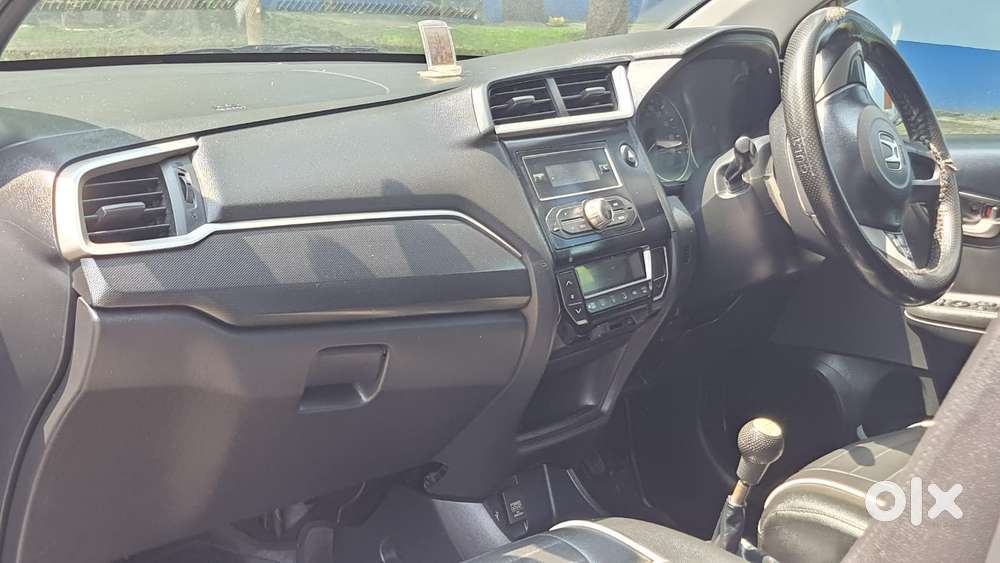 Honda Br-v I-vtec V Mt, 2016, Petrol
