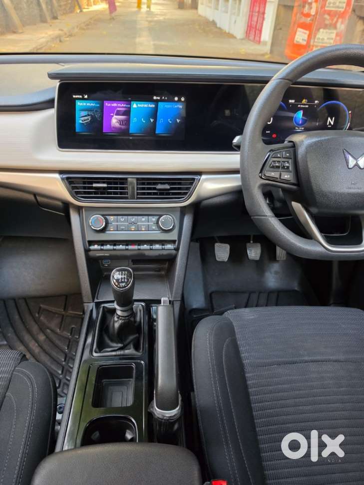 Mahindra Xuv700 2.2 Ax 5 Diesel Mt 7 Str, 2024, Diesel