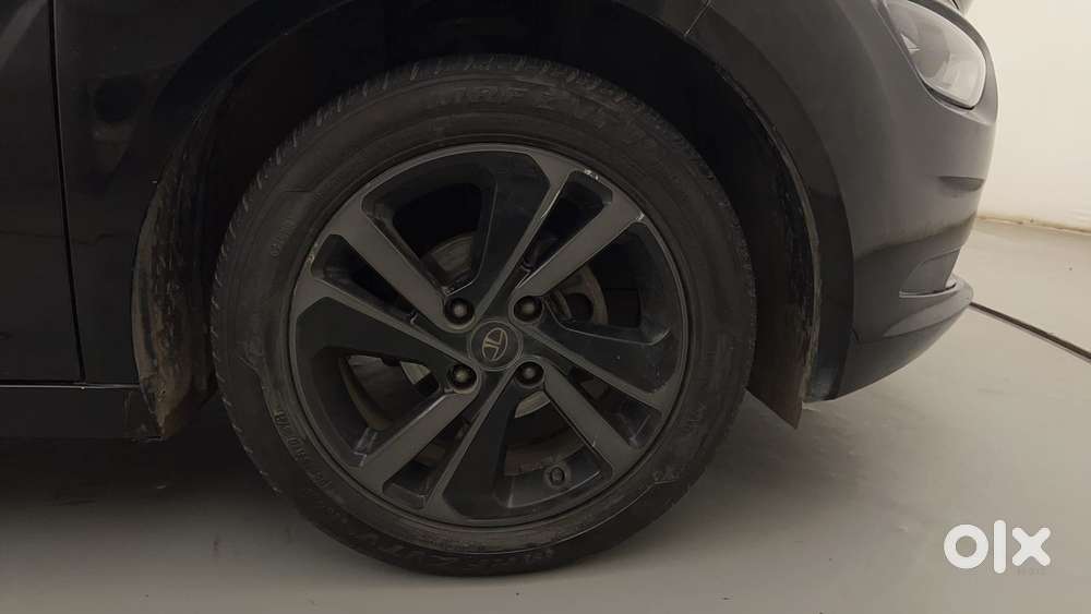 Tata Altroz 1.2 Xz Plus I-turbo Petrol Dark Edition, 2022, Petrol