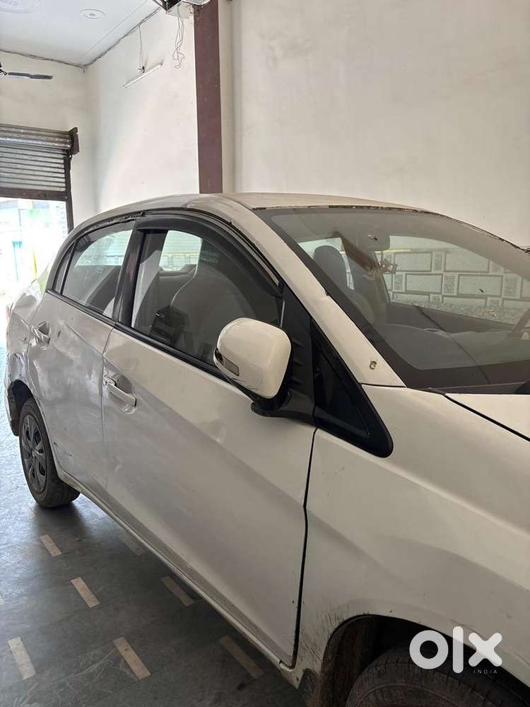 Honda Amaze 2014 Diesel 180000 Km Driven