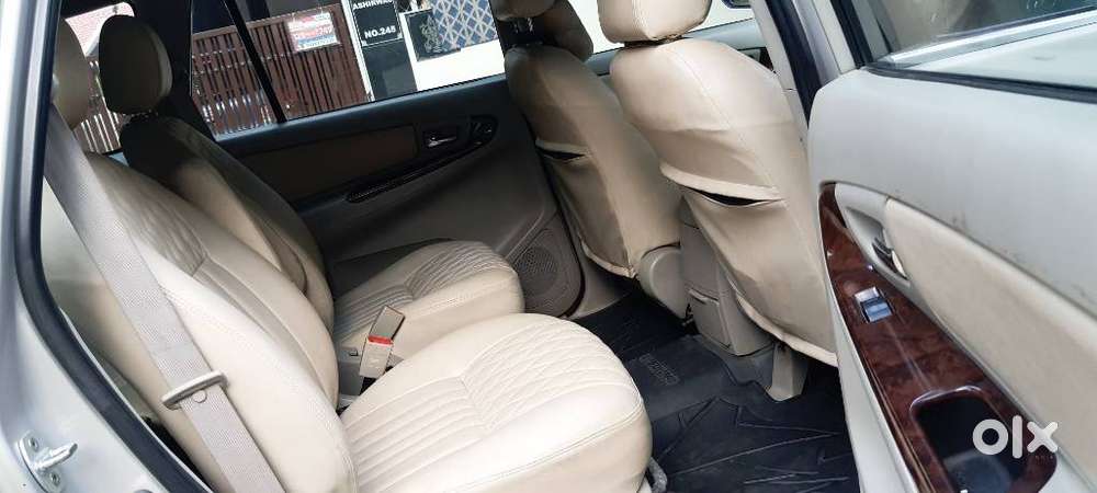 Toyota Innova 2.5 V 7 Str, 2013, Diesel