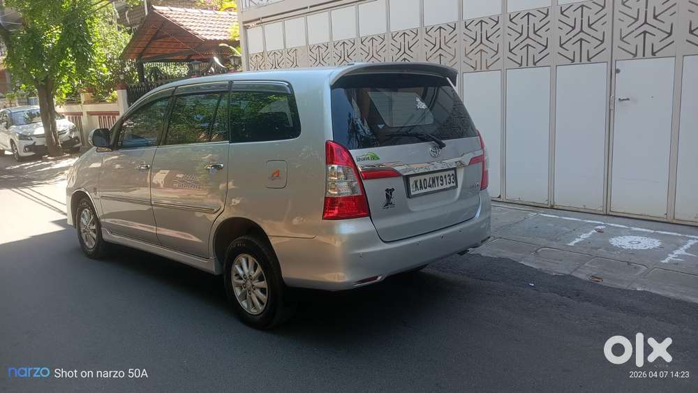 Toyota Innova 2.5 V 7 Str, 2013, Diesel