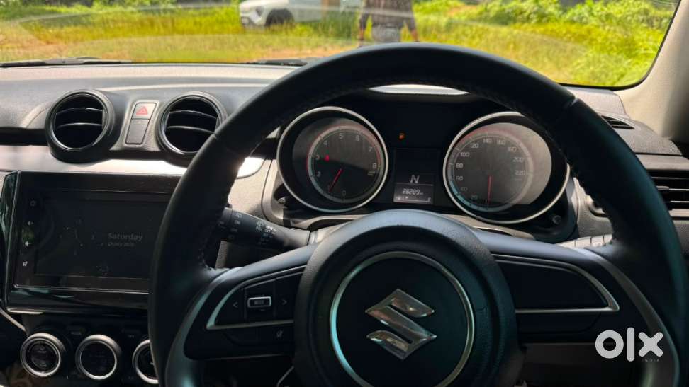 Maruti Suzuki Swift, 2023, Petrol