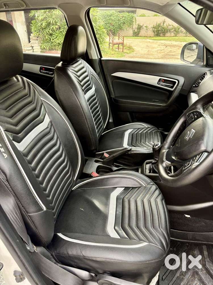 Maruti Suzuki Brezza 1.5 Zxi Smart Hybrid, 2021, Petrol