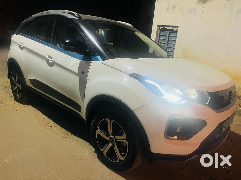 Tata Nexon Ev Nov 2021 Regtion 2022 Electric Well Maintained