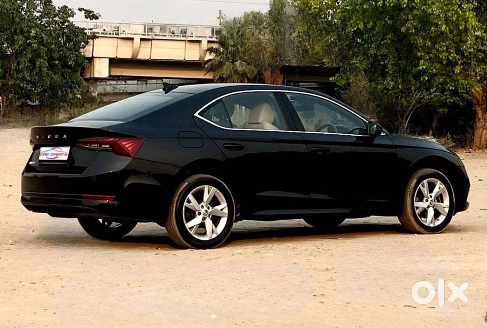 Skoda Octavia 1.8 Tsi Style Plus At, 2021, Petrol