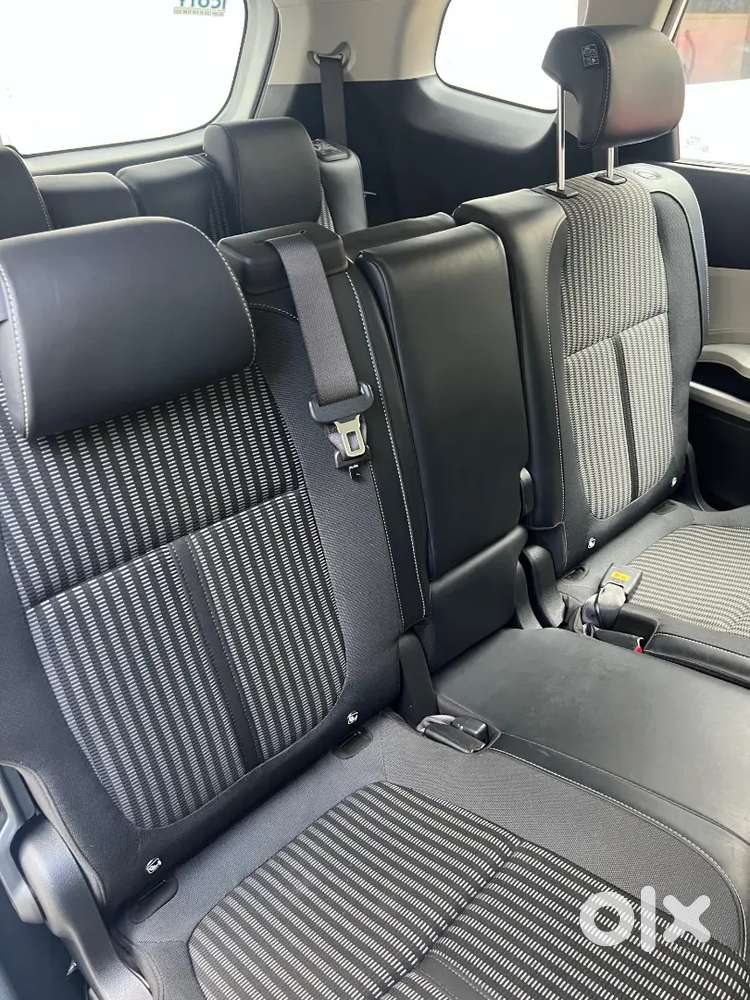 2023 Kia Carens 1.5 Petrol Manual