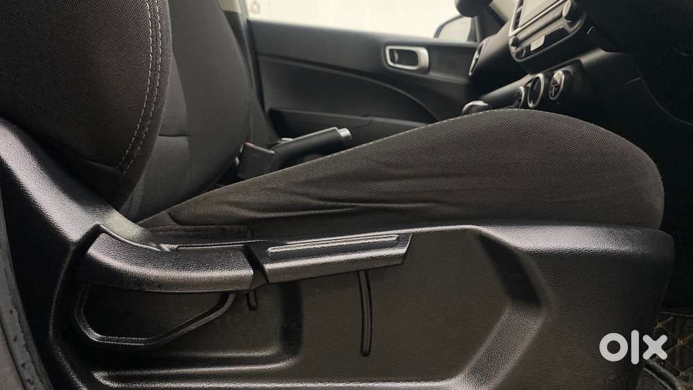 Hyundai Venue Sx Plus Turbo Dct, 2019, Petrol