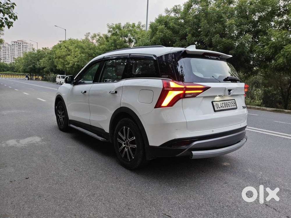 Mahindra Xuv700 2.0 Ax 7 Petrol At Luxury Pack Str, 2022, Petrol