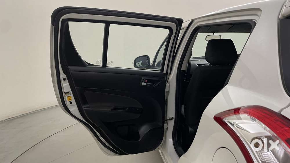 Maruti Suzuki Swift 1.3 Zxi, 2012, Petrol