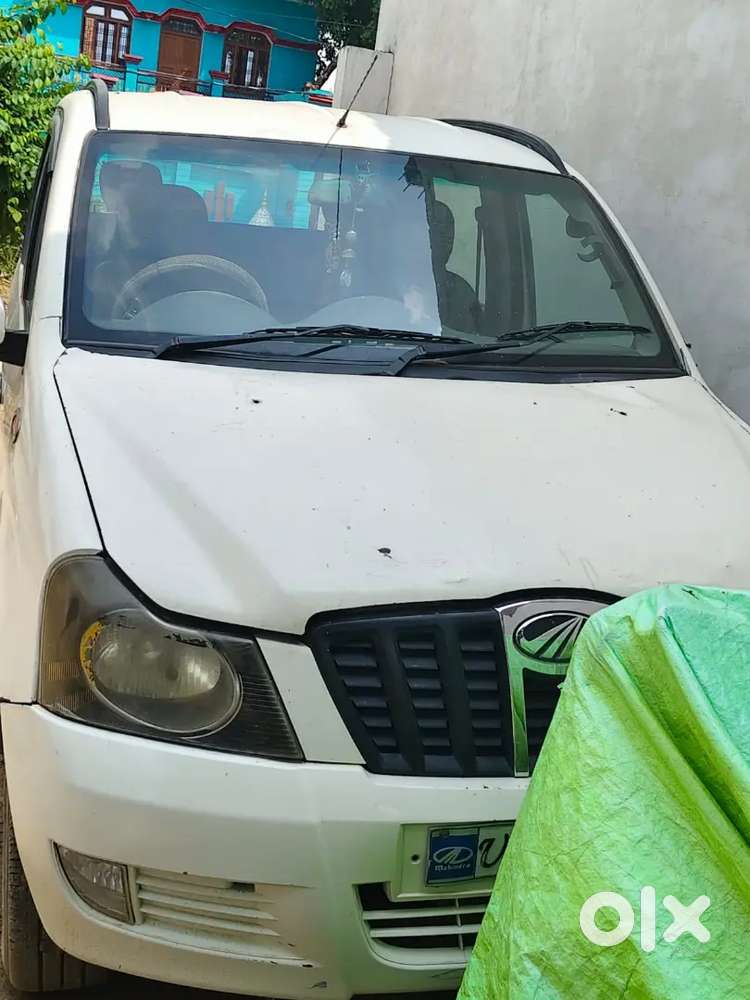 Mahindra Quanto 1.5 C4 2015