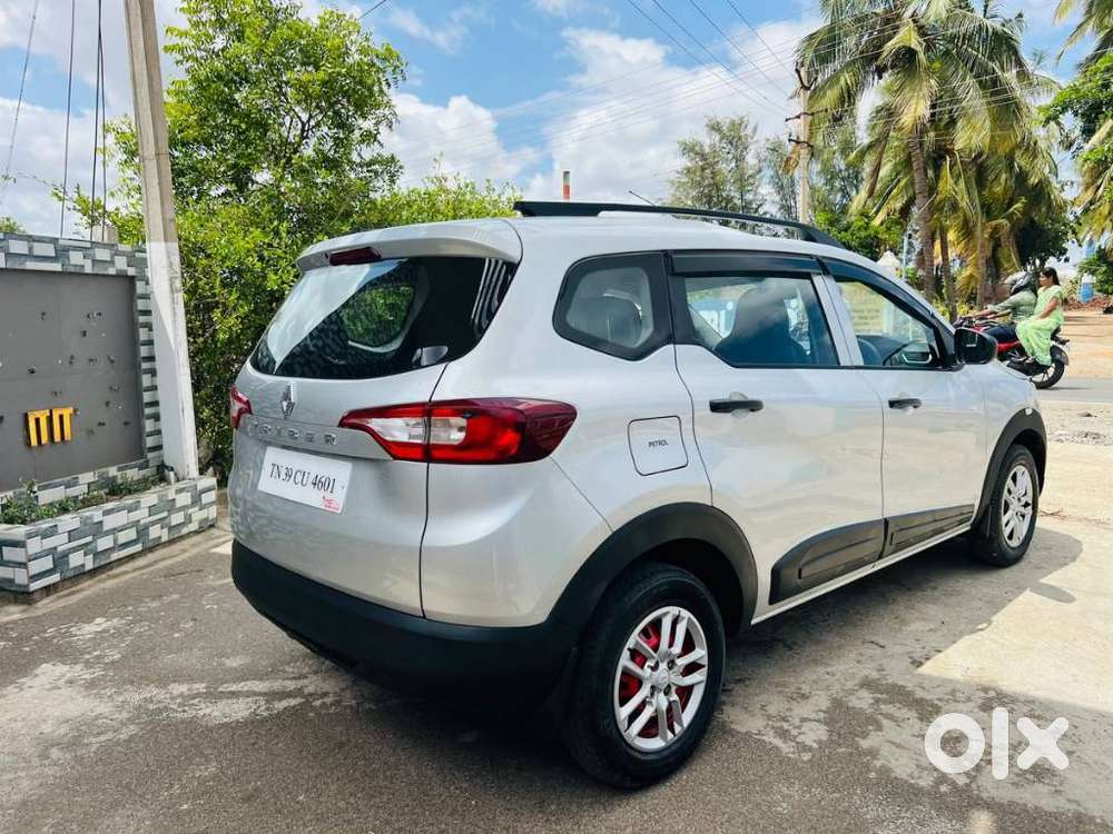 Renault Triber Rxl, 2022, Petrol