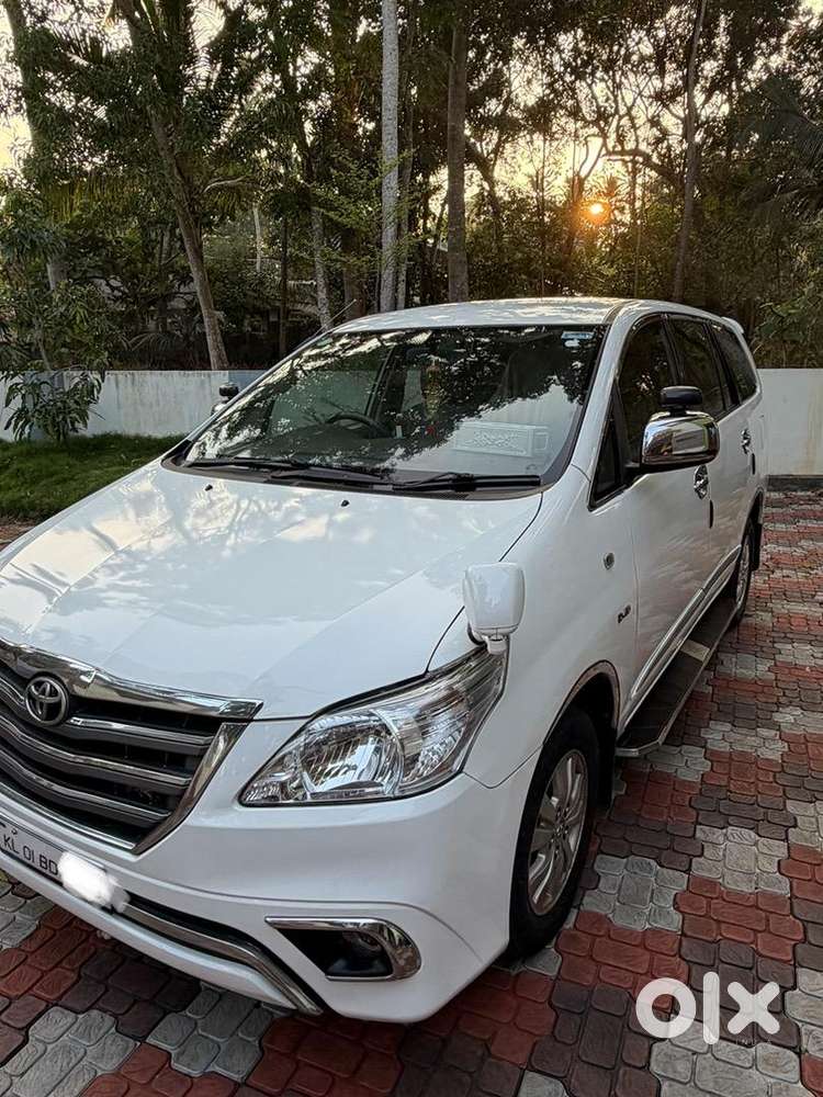Toyota Innova V Option,2012,kl 01 Original,excellent Condition.