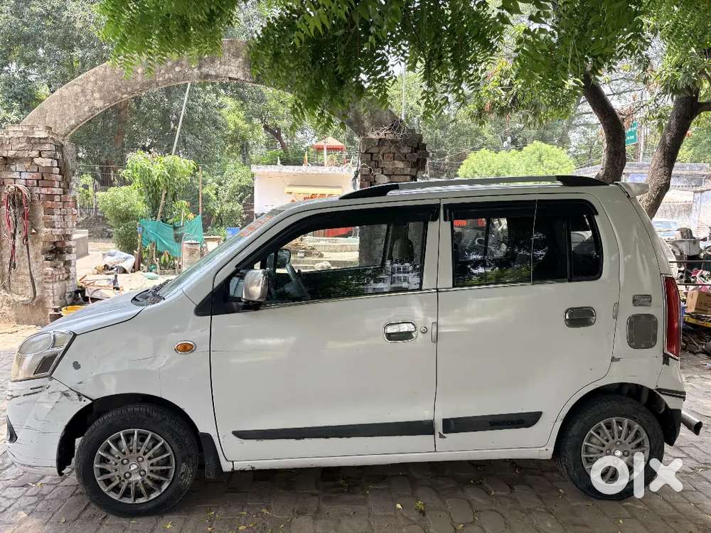 Wagonr Company Fitted Cng + Petrol Variant