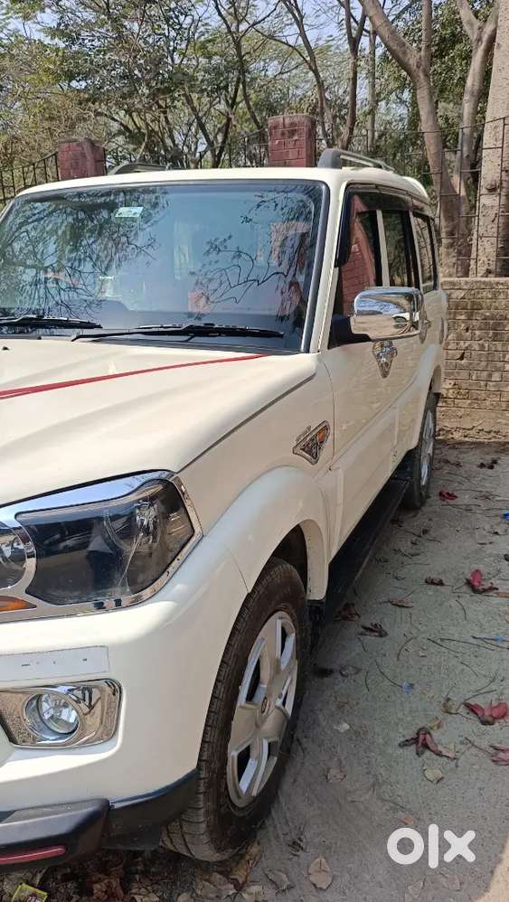 Mahindra Scorpio