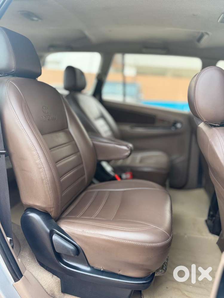 Toyota Innova 2.5 G (diesel) 7 Seater, 2015, Diesel