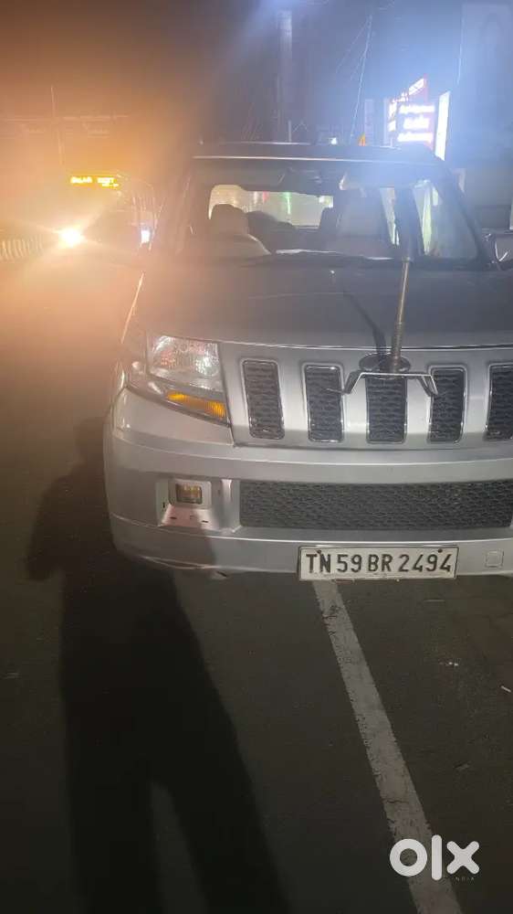Mahindra Tuv 300 2018